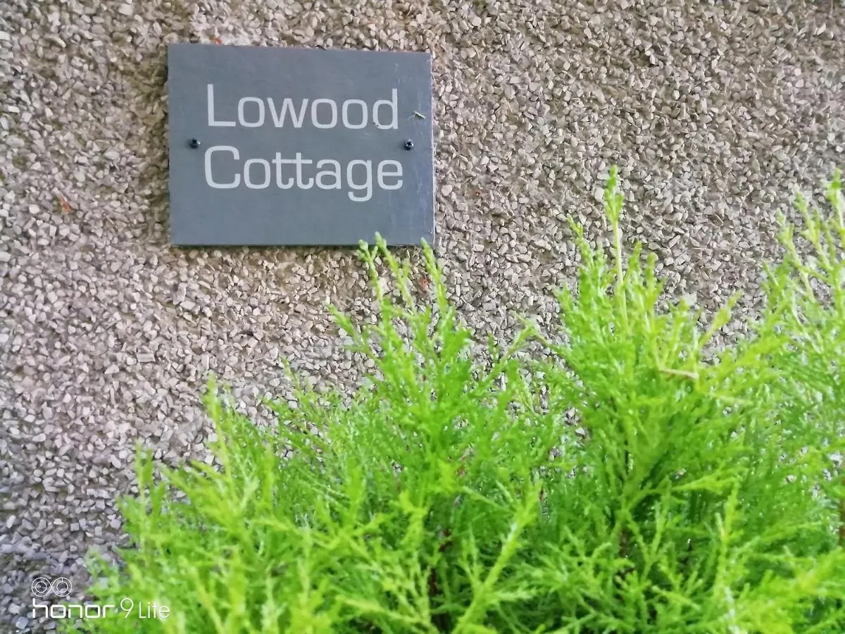 אדינבורו Lowood Cottage בריטניה